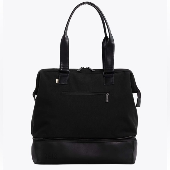 Beis Convertable Mini Weekender Like New - Picture 5 of 6